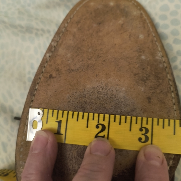 Classic English Handmade Church's Men's Tailored Oxfords - Picture 15 of 16